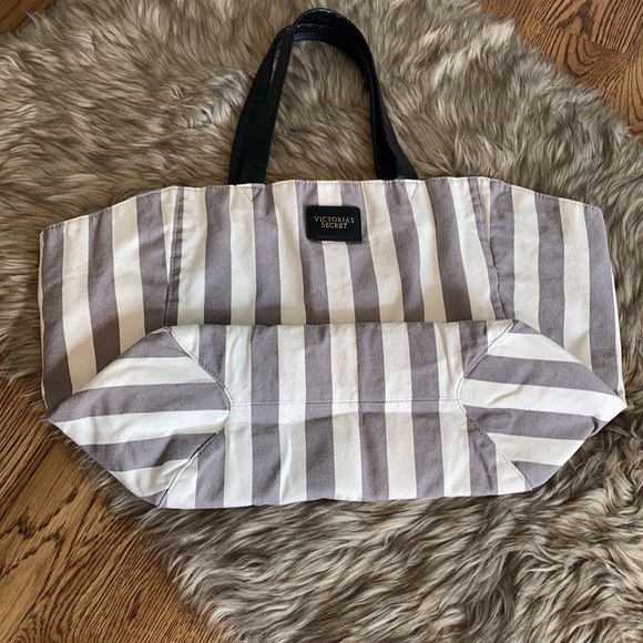 Victoria’s Secret Canvas Tote Bag - Picture 9 of 10